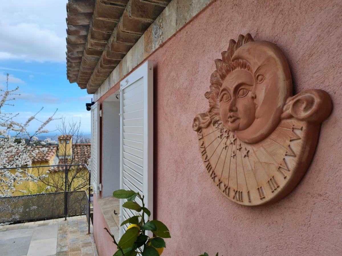 Adorable Maison Independante 30M2 Avec Piscine En Saison カブリ エクステリア 写真
